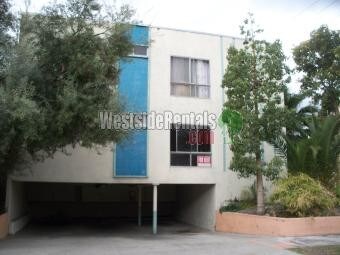 Foto principal - 8360 Clinton Ave