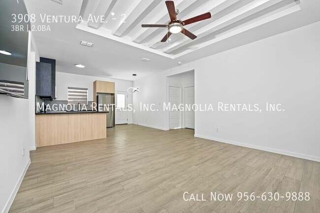 Building Photo - 3908 Ventura Ave
