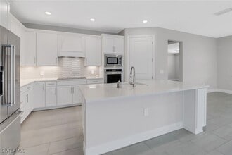 Building Photo - 16172 Bacopa Dr