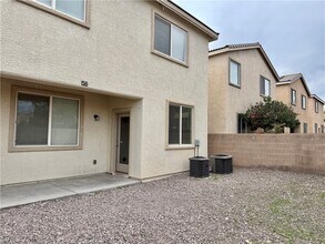 Building Photo - 9070 Vintage Wine Ave