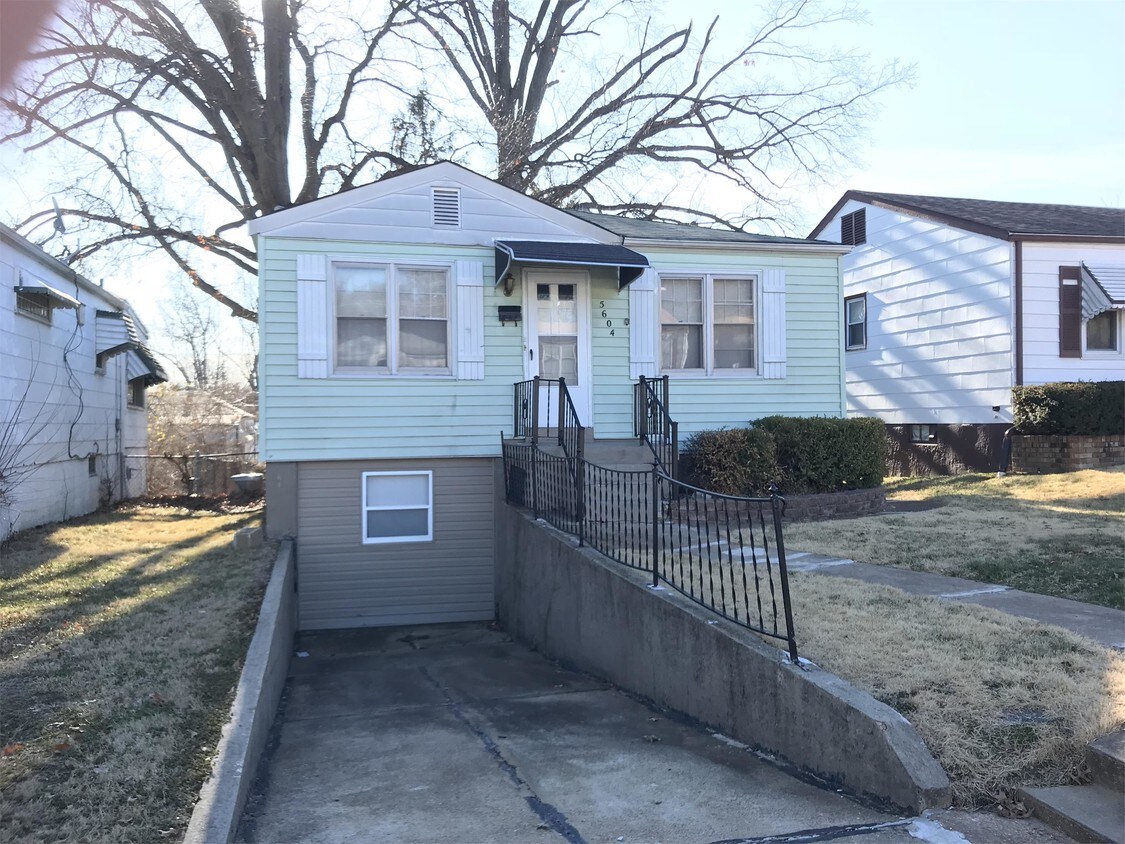 5604 Leverette Ave, St. Louis, MO 63136 House for Rent in St. Louis