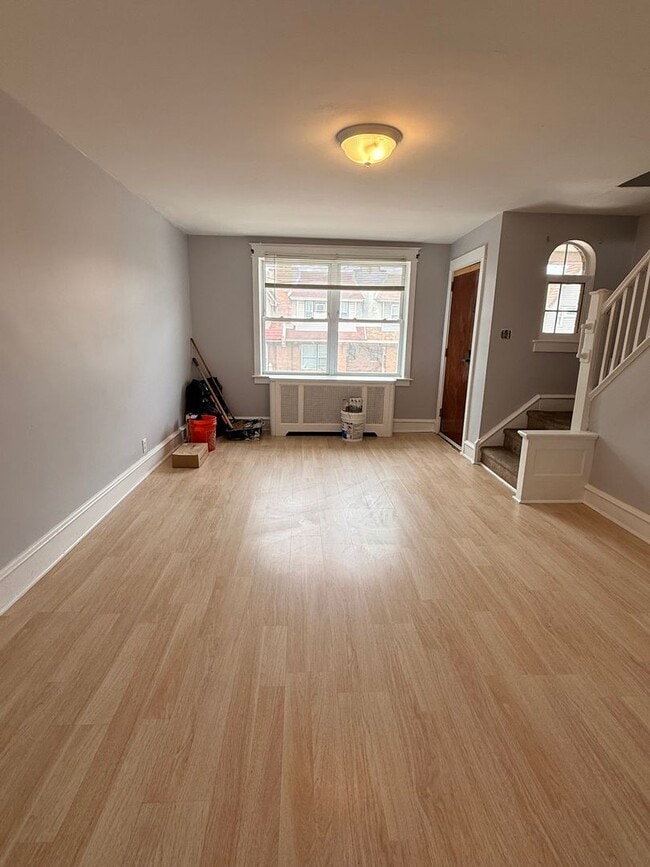 Building Photo - Charming 3 Bedroom Home for Rent