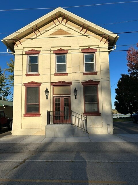 Building Photo - 625 1st Ave