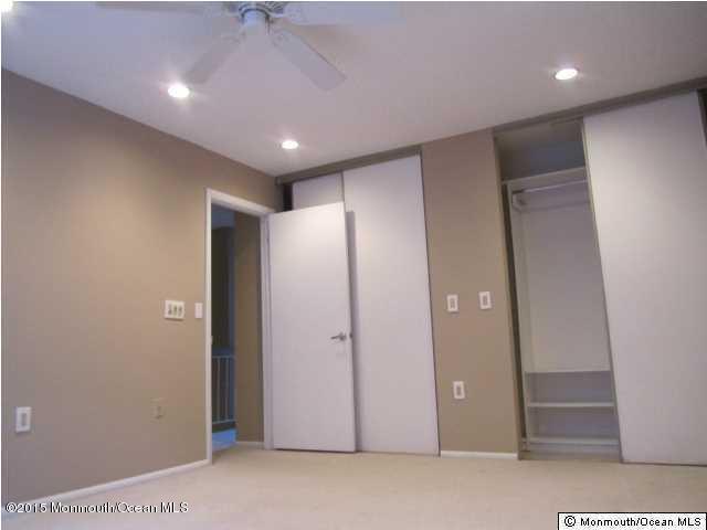 Building Photo - 407 Sage Ct