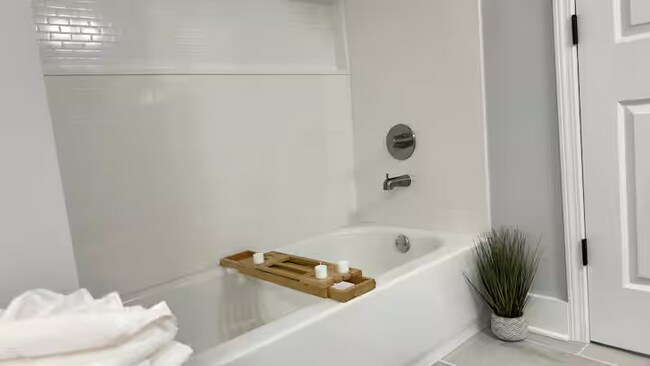 Foto del edificio - 2393 Highpoint Rd