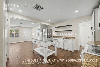 Building Photo - 952 E Tempe Ct