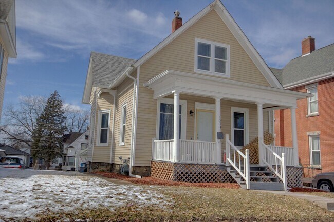 Building Photo - 1534 15th St