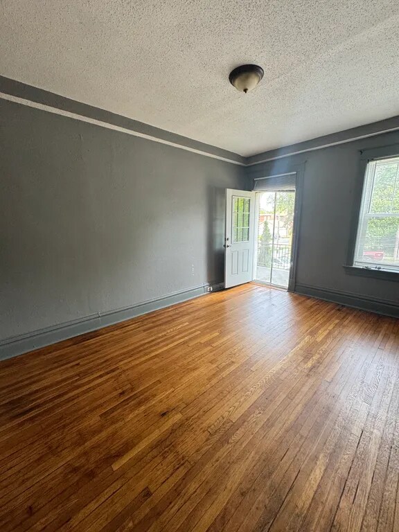 Foto del edificio - 3890 Juniata St