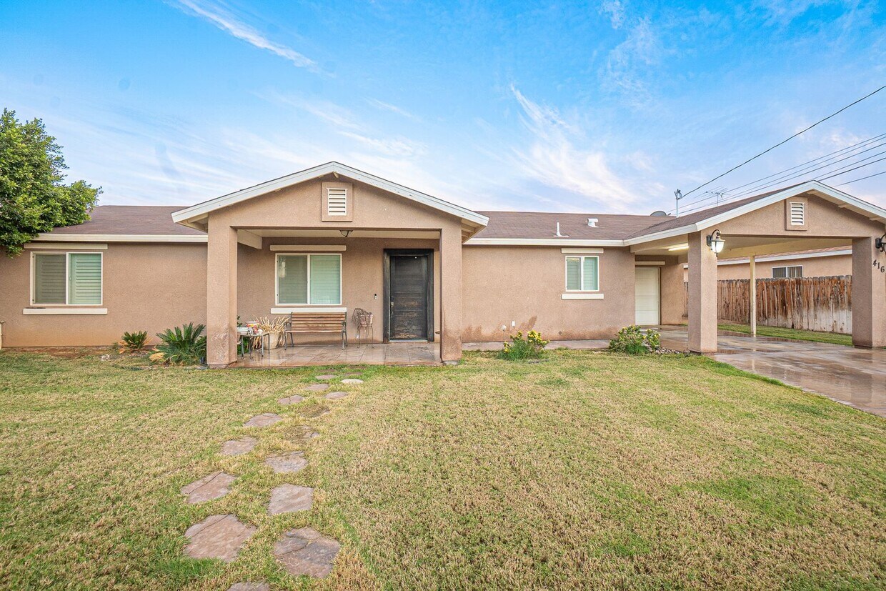 Primary Photo - House for Rent