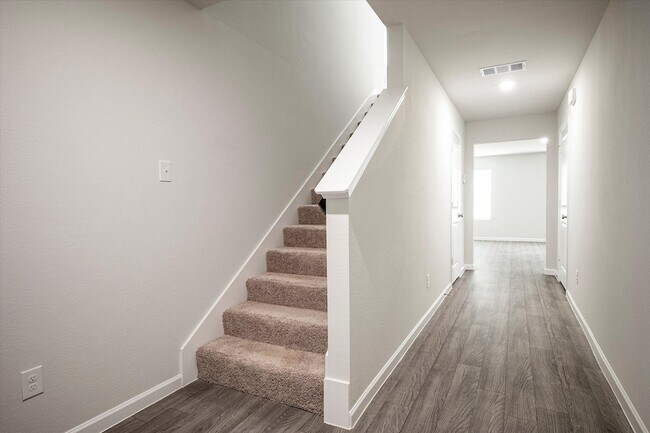 Building Photo - 7352 Tin Star Dr