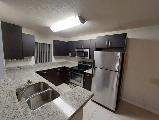 Building Photo - 4041 NW 87th Ave