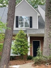 Building Photo - 2605 Broad Oaks Pl