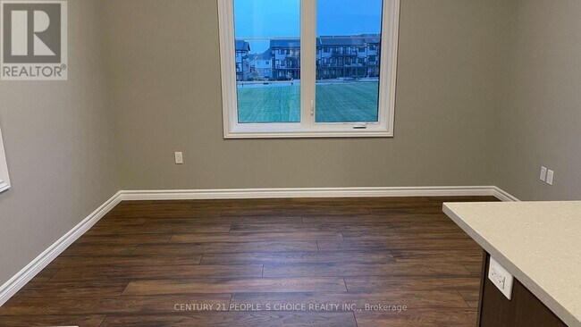 Building Photo - 26 Oat Ln