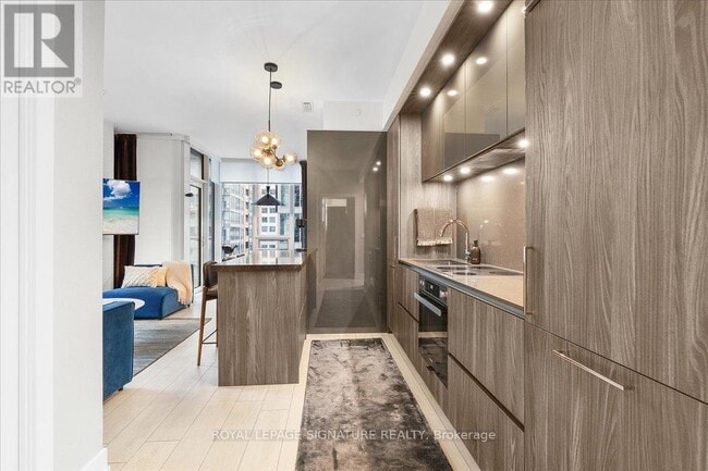 Building Photo - 35 Mercer St