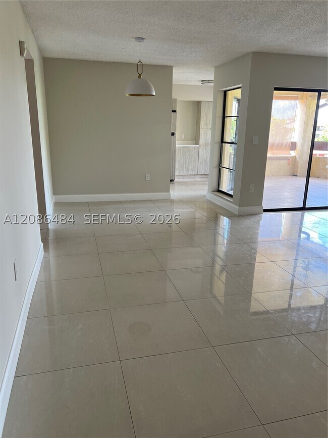 Building Photo - 8830 SW 123rd Ct