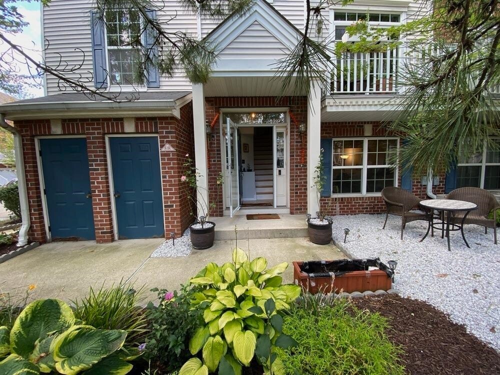 8 Xavier Ct Unit TH, Jersey City, NJ 07305 Condo for Rent in Jersey