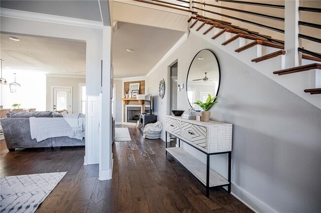 Building Photo - 4204 SW Heartwood Cove