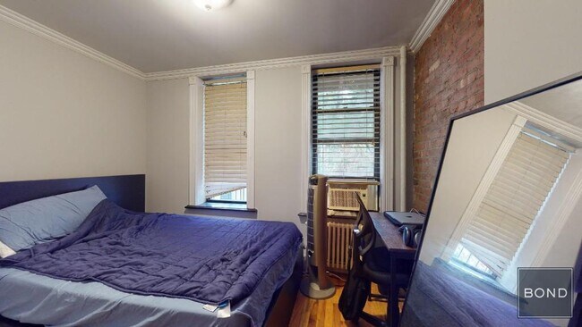 Foto del edificio - 411 E 12th St