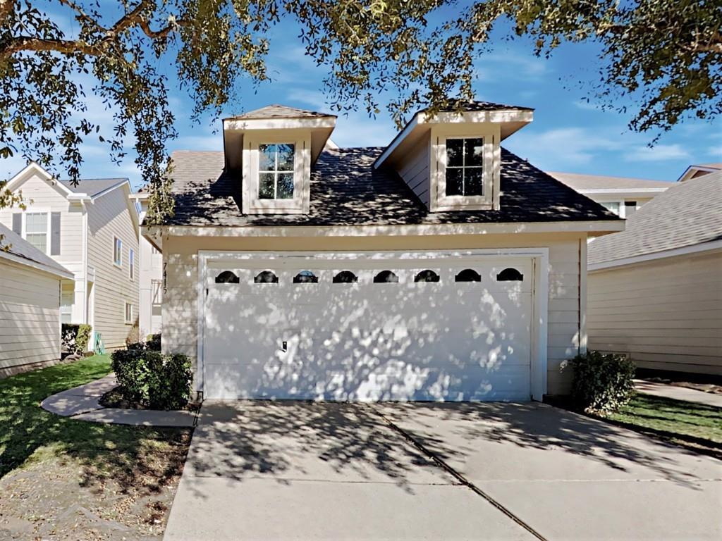 Primary Photo - 7415 Ravenswood
