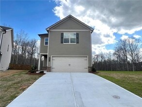 Building Photo - 110 Auburn Xing Wy