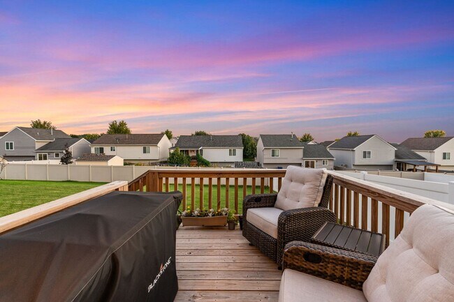 Foto del edificio - 3 bed, 2 bath home built in 2023