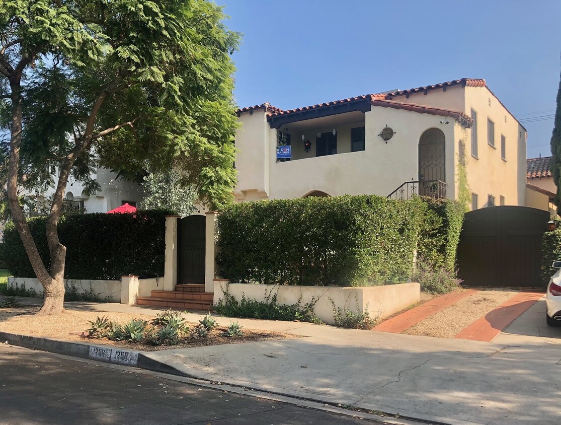 Front of House - 1256 S Highland Ave