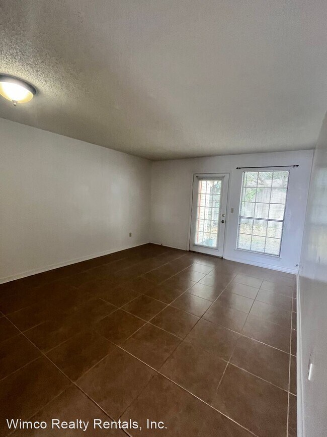 Building Photo - 2 br, 1 bath House - 130 Classic Ct.