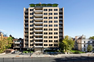 Building Photo - Apartments Tour Des Pins