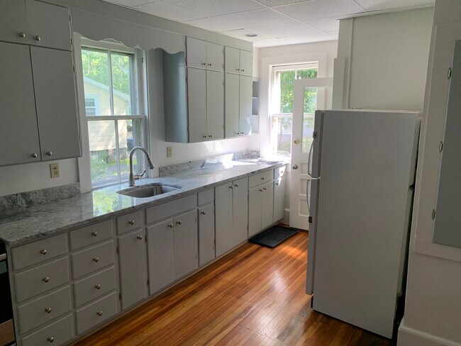 Foto del edificio - 62 E Church St