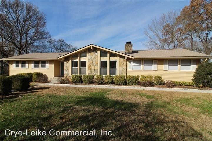 Foto principal - 5 br, 3 bath House - 5413 Yosemite Trail