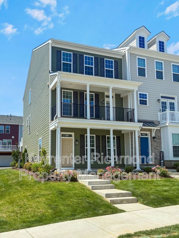Building Photo - 13801 Randolph Pond Ln