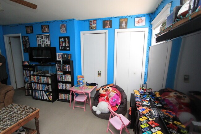 Foto del edificio - 100 Ashley St