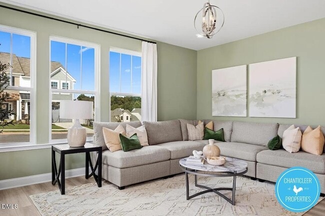 Building Photo - 40 Amaryllis Ln