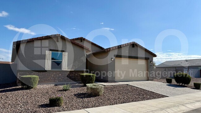 Foto del edificio - 37121 N Campolina Rd