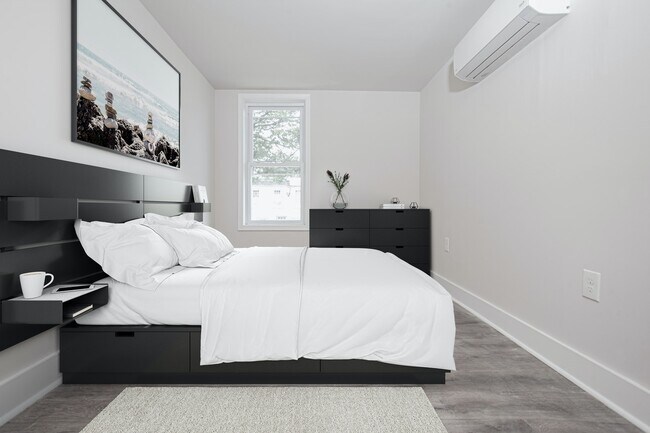Foto del edificio - 6051 North Norwood Street, Unit 1