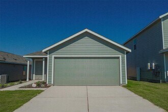 Building Photo - 308 Cowpoke Dr