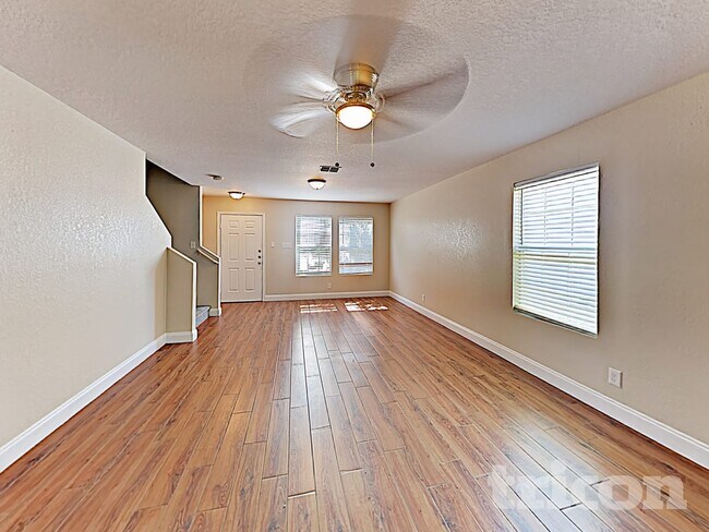 Foto del edificio - 4611 Stallion Cove