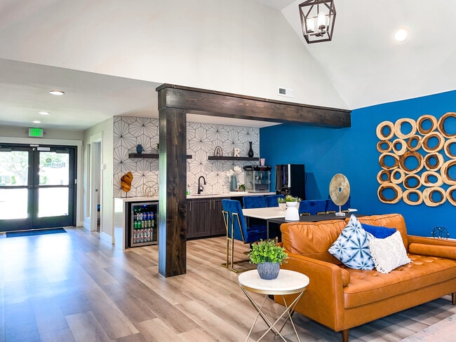 Building Photo - The Village at Raintree
