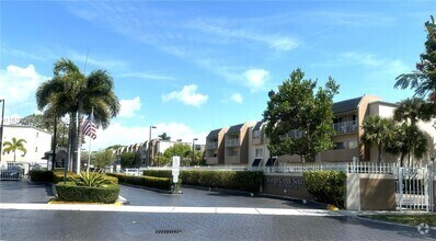 Building Photo - 7705 SW 86th St