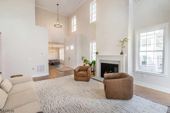 Foto del edificio - 37 Hillandale Dr