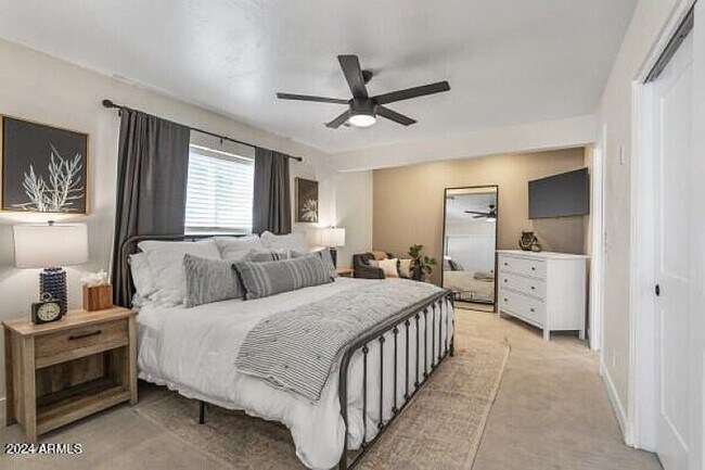 Foto del edificio - 3639 E Jackson Ct
