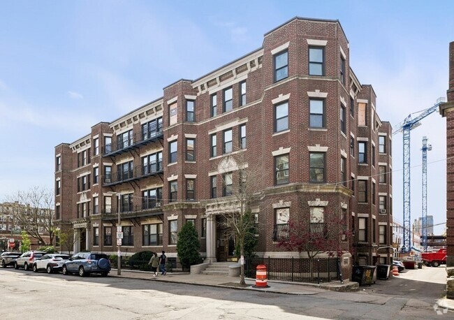 Building Photo - 111 Jersey St