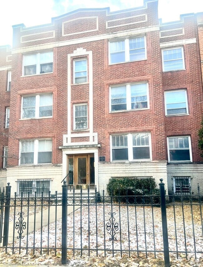 Building Photo - 4750 Malden St