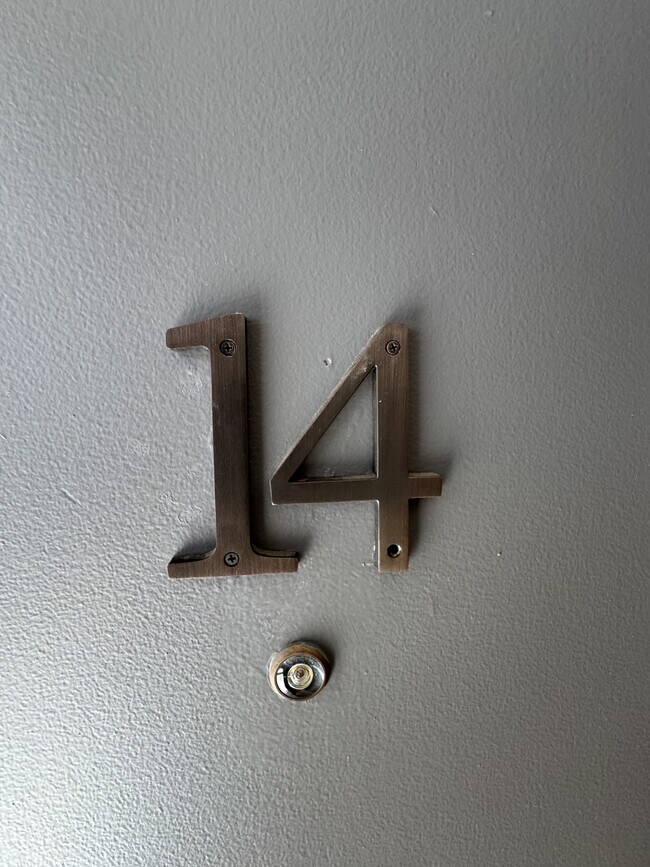 Foto del edificio - 1165 N Normandie Ave