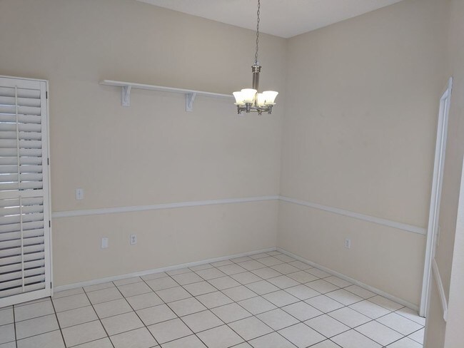 Foto del edificio - 16636 N 102nd Ave