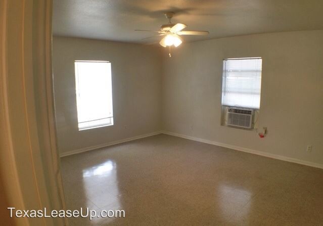 Foto del edificio - 4 br, 1 bath House - 124 E. Hafer