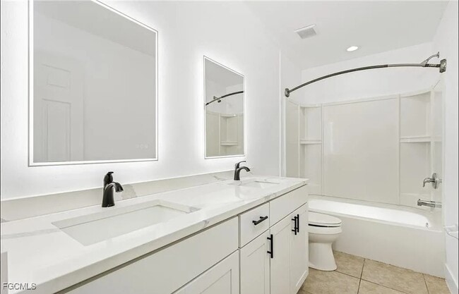 Building Photo - 306 Shadow Lakes Dr