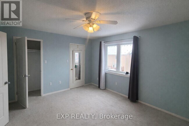 Building Photo - 25 Cedarvalley Blvd