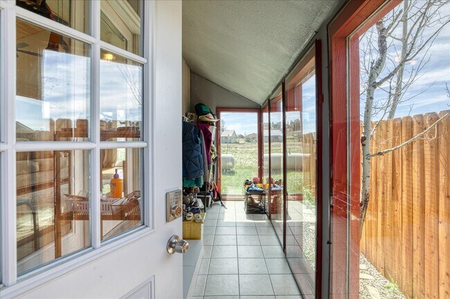 Cuarto de lavado - 43 Scratch Ct