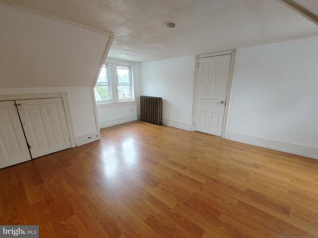 Building Photo - 360 Haddon Ave